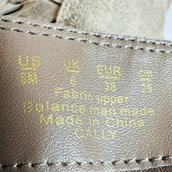 Fergaliscious CALLY Boot Size 8 - Picture 5 of 6